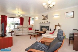 Sitting Room- click for photo gallery